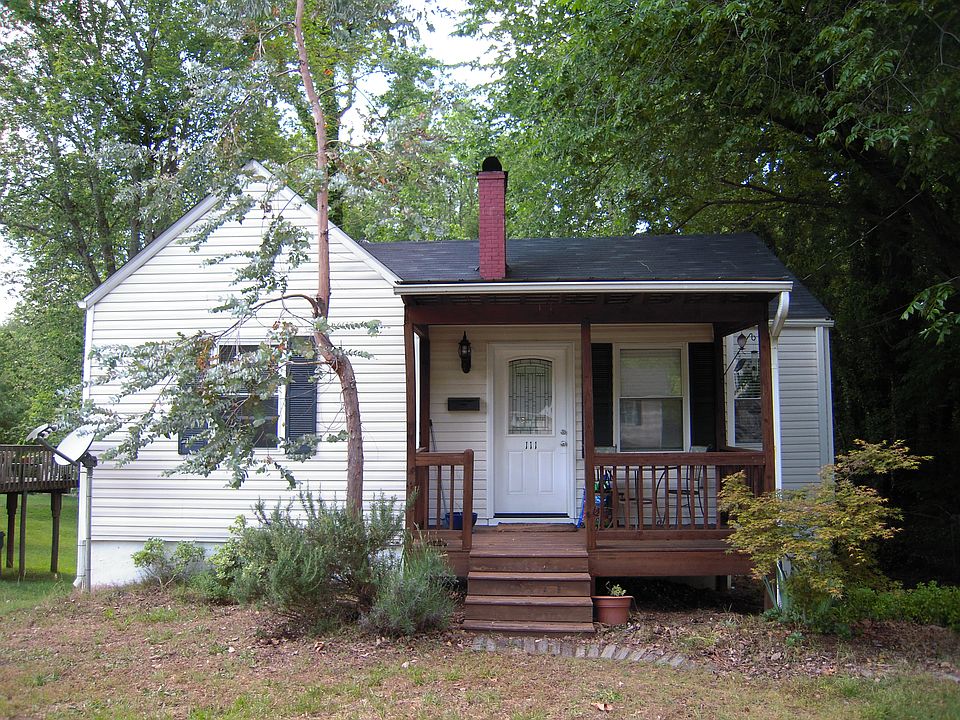 1st image of 111 E Edgewood Dr