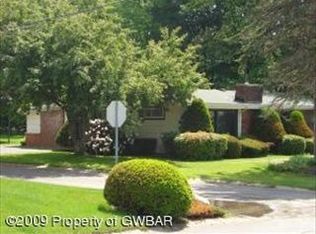 134 W Hillside St, Trucksville, PA 18708