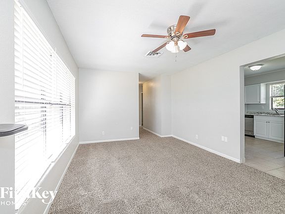 4th image of 1729 Rotary Dr