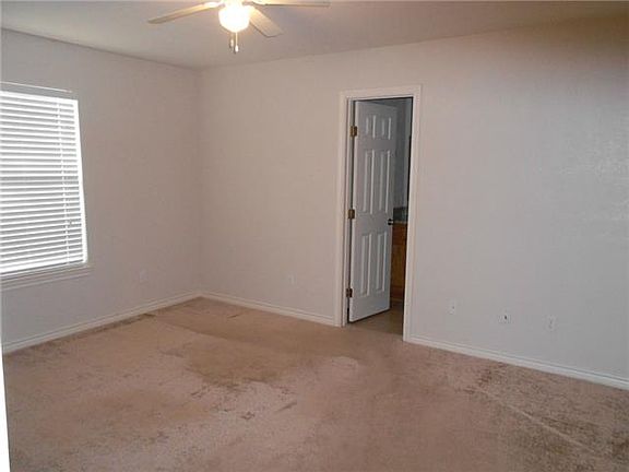 5th image of 3201 Purdue Dr