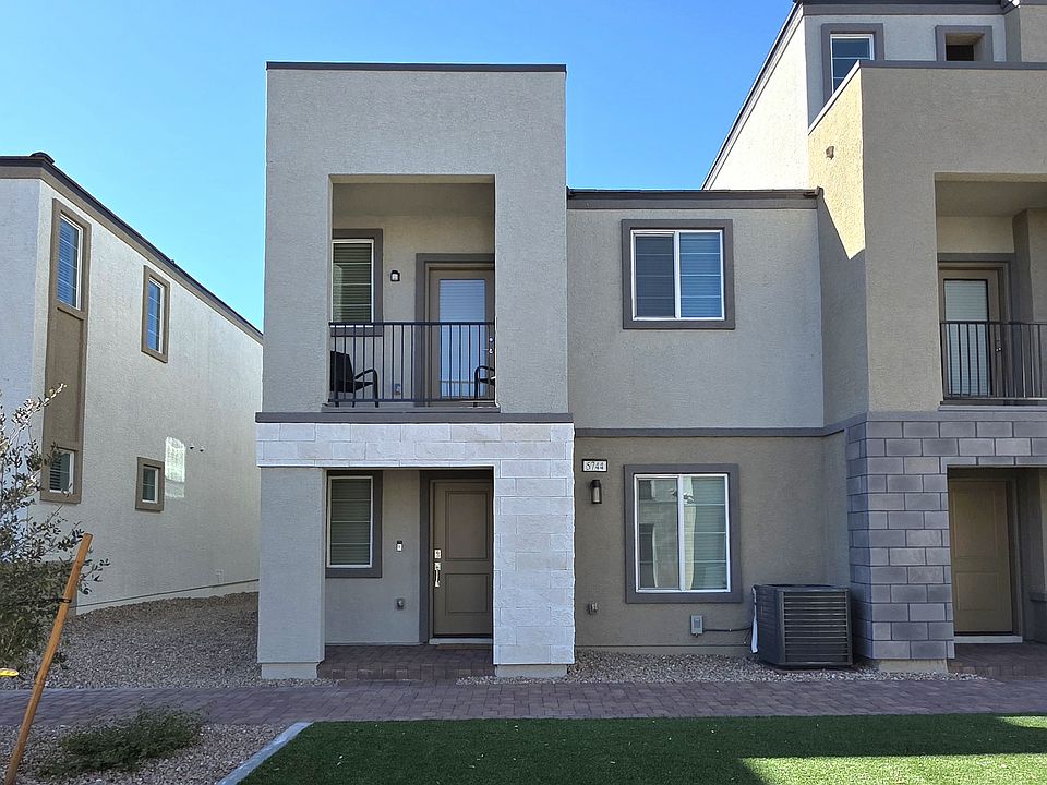 1st image of 5744 Crenellated St