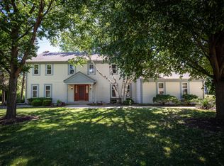 20000 Freedom Ct, Brookfield, WI 53045