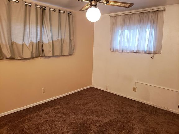 3rd image of 15560 Fresno St