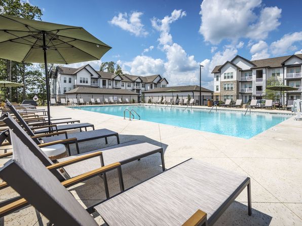 5500 Shopton Rd #304