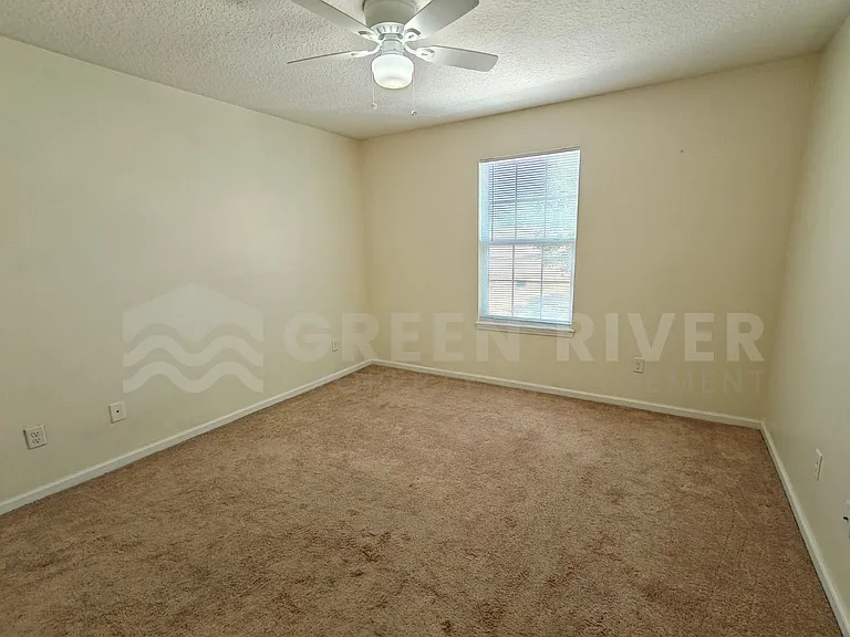 3107 Zeyno Dr — Photo 39