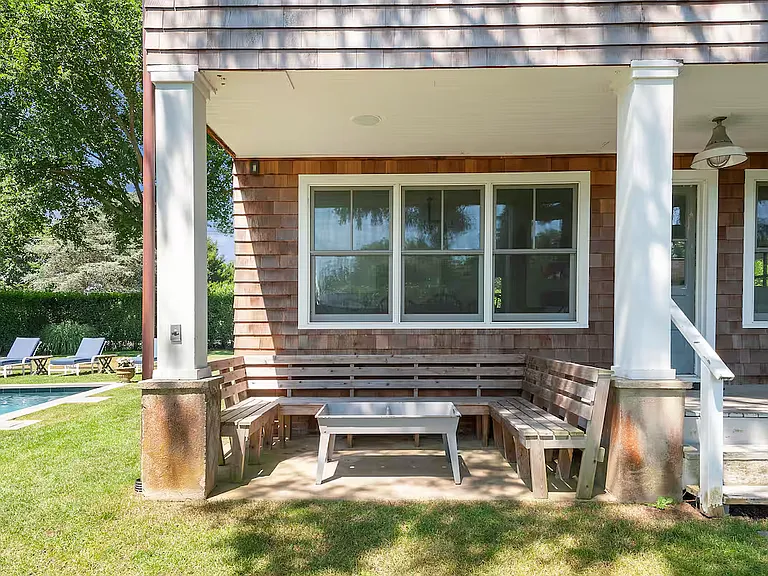 111 Halsey St — Photo 21