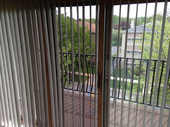 5th image of 10404 S Keating Ave APT 3A