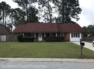 709 Robin Hood Dr, Hinesville, GA 31313