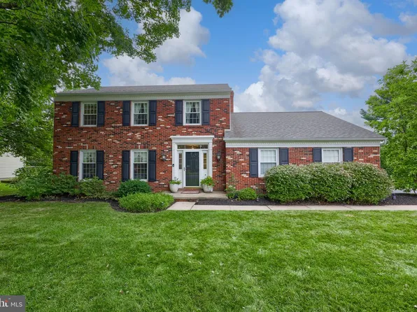 1856 Beverly Dr, Lancaster, PA 17601