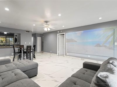 177 W Laurel Dr #1107, Margate, FL, 33063
