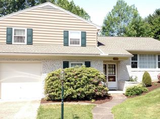127 S 17th St, Lewisburg, PA 17837