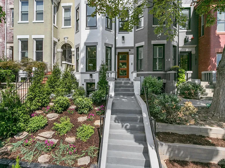 1819 Vernon St NW #1 — Photo 17
