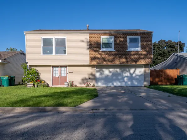 806 Copley Ln, Joliet, IL 60431