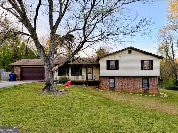 482 Camden Cir, Lawrenceville, GA 30046