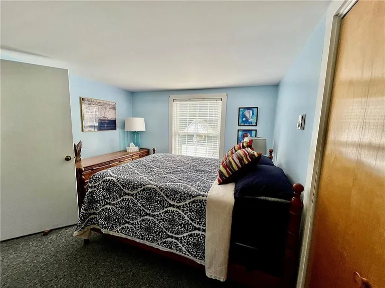 27 S Shore Rd — Photo 11
