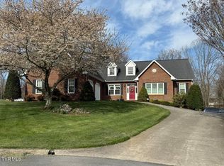 5302 Canova Ct, Kingsport, TN 37664