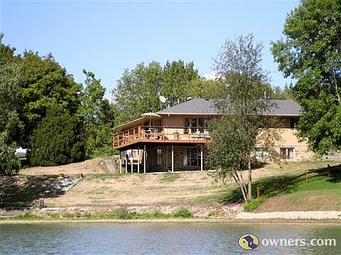 1st image of 3 Lake Lynnwood