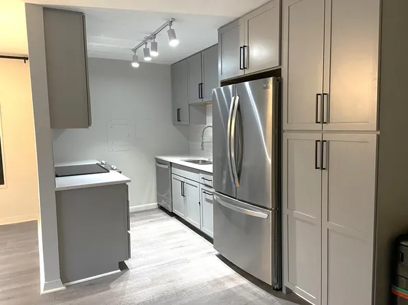 2501 Calvert St NW APT 212, Washington, DC 20008
