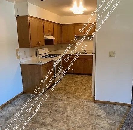 3rd image of 10538 W Bobolink Ave #6