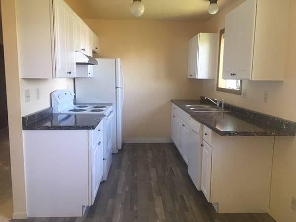 1st image of 57 Arrowwood Dr