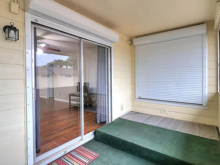 1011 Ennis Joslin 234 — Photo 43
