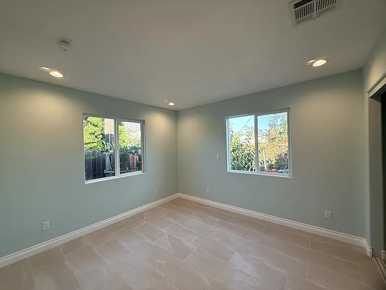 3130 Doolittle Ave — Photo 10