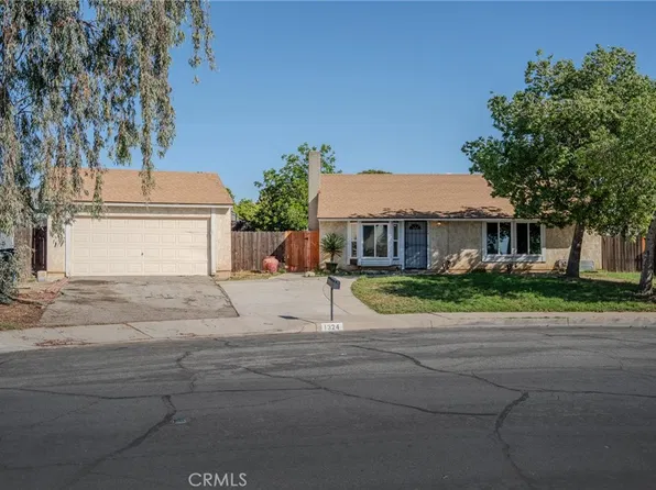 1324 W Morgan St, Rialto, CA 92376