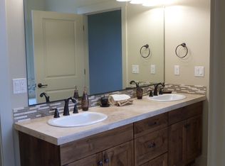 1702 NW 22nd Ave, Battle Ground, WA 98604