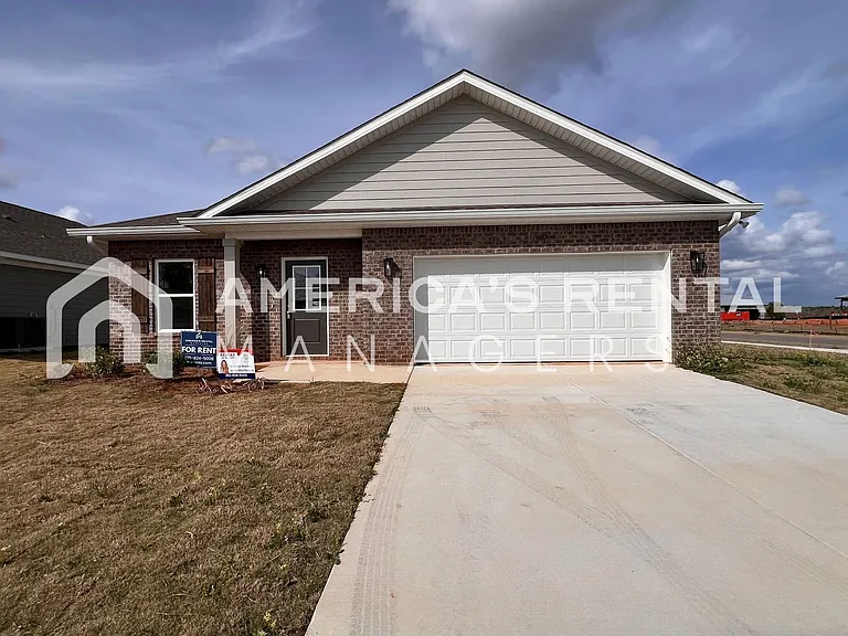 19651 Amberley Rd — Photo 1