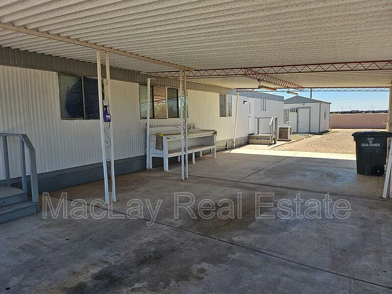 3 bed, 2.0 bath, 980 sqft, $1,395 — Photo 3