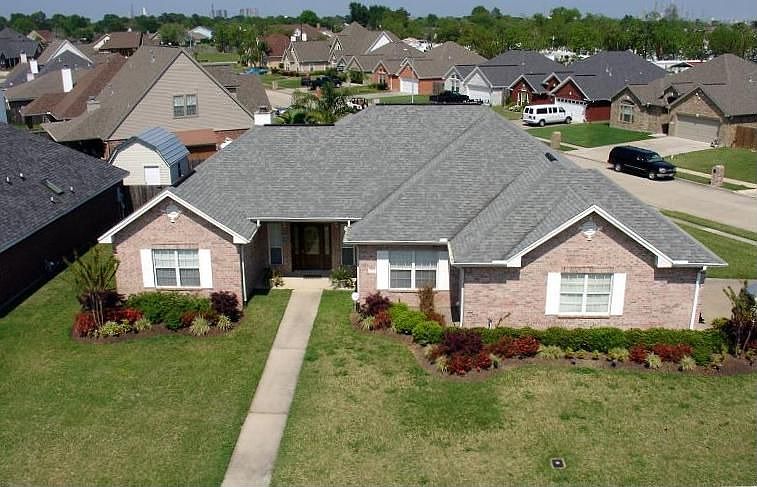 1st image of 502 Roanoke Dr