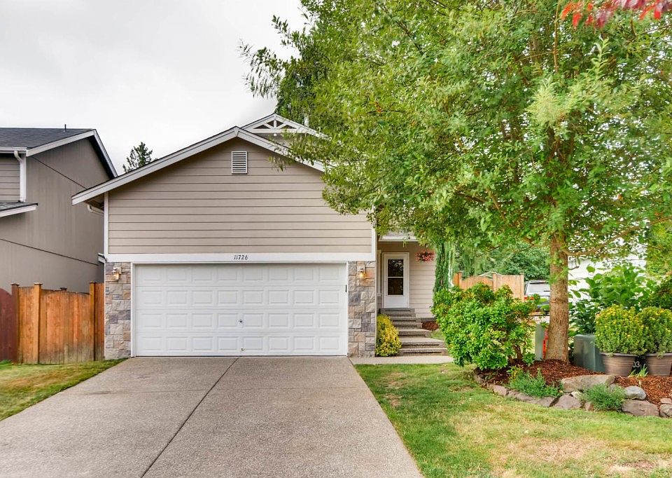 1st image of 11726 2nd St SE