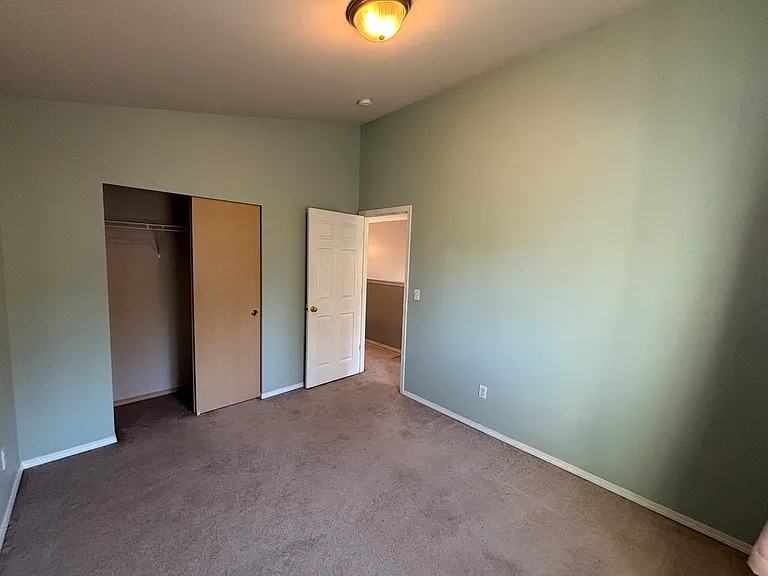 3300 Rosewood St — Photo 9