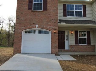 27 Indiana Cir, Lemoyne, PA 17043