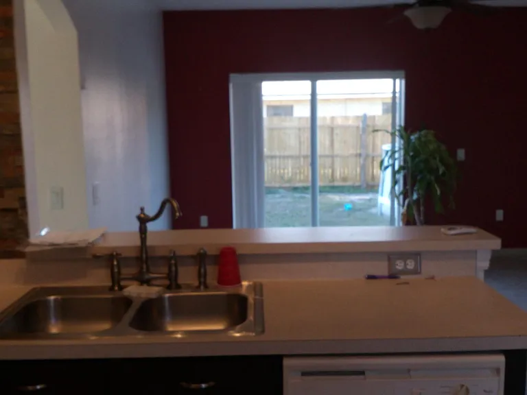 603 Fisher Ct — Photo 7