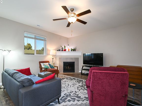 3rd image of 15202 NE 72nd Way