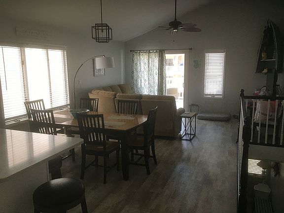 2nd image of 25 44th St #W