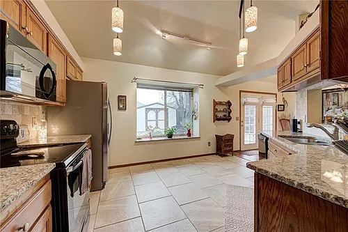 1701 Park View Pl Photo 1