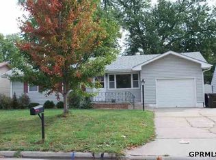 625 S East St, Valley, NE 68064