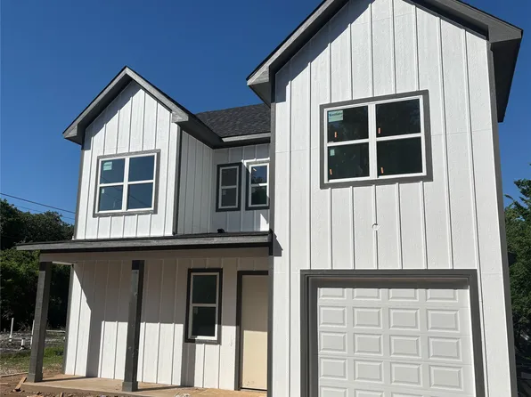 308 S Mill St, Saint Jo, TX 76265