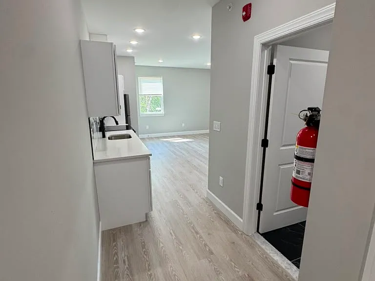 166 Fair St — Photo 5