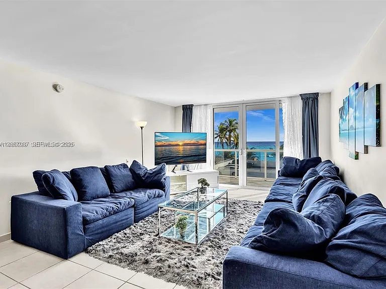 3140 S Ocean Dr #206 — Photo 18