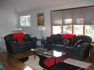 15 Manchester Dr, Spring Valley, NY 10977