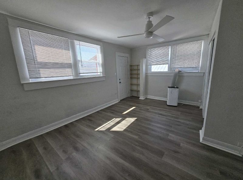 1st image of 2904 W Chestnut St APT 2