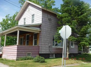 828 Hamilton St, Ogdensburg, NY 13669