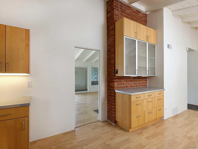 8405 Paseo Del Ocaso — Photo 9