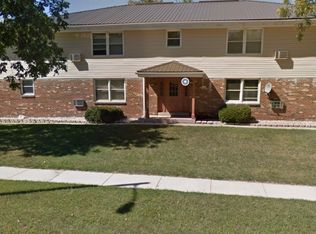 2024 Green Tree Rd #4, West Bend, WI 53090