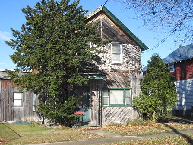 1st image of 715 Rensselaer Ave