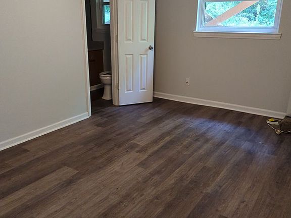 3rd image of 4667 Cary Ln #4671