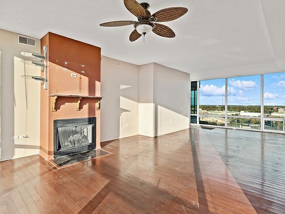 4th image of 9655 Woods Dr Unit 2010